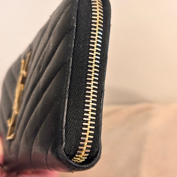 Saint Laurent YSL Chevron Quilted Black Grain de Poudre Leather Long Zip Wallet - Picture 4 of 14